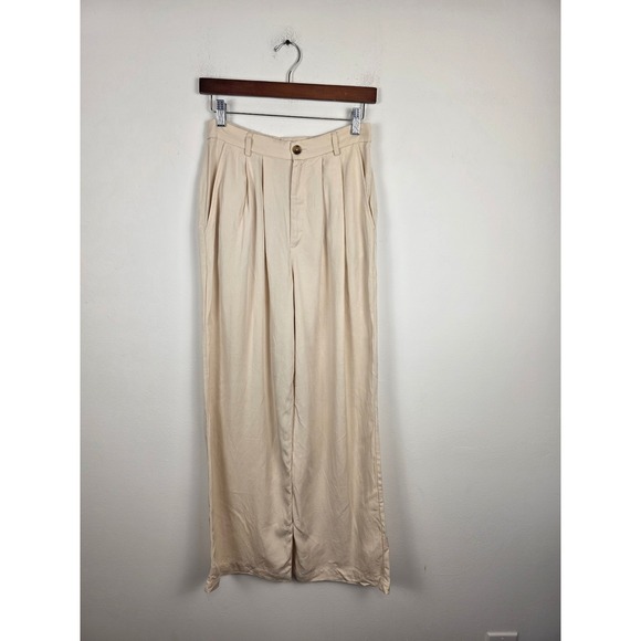 Reformation Pants - Reformation Cream Pleated High Waist Wide Leg Tencel Trousers Pants 6P Petite